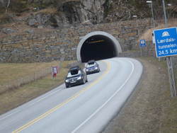 Lærdalstunnel 07.03.2009 Foto: ALR Noralv Distad Lærdalstunnel 07.03.2009 Foto: ALR Noralv Distad