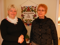 Jorunn Sulen og Grethe Helen K Sæterdal ved Aurland Helsetun