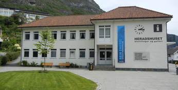 Heradshuset Foto Aurland kommune  