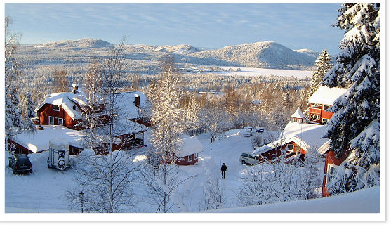 Tyrilitunet i Mesnali. Foto: Tyrilistiftelsen Tyrilitunet i Mesnali. Foto: Tyrilistiftelsen