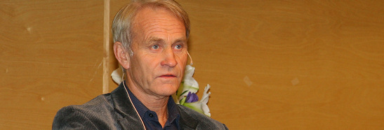 Kritisk til maktoverføring