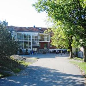 Grim skole1