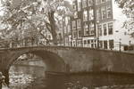 En av broene i Amsterdam