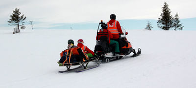 Snøskuter røde kors