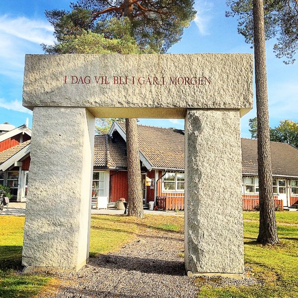 Furulund allbrukshus og kafe
