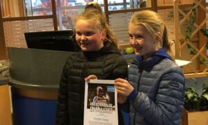 Elevane i 7. klasse ved Aurland barne- og ungdomsskule arrangerte turmarsj til inntekt for TV-aksjonen