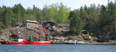 FORBUD SOM IKKE OVERHOLDES: Norsk Friluftsliv mener mange kommuner er for slepphendte med å gi dispensasjoner fra byggeforbudet i strandsonen. Foto: Lars Verket