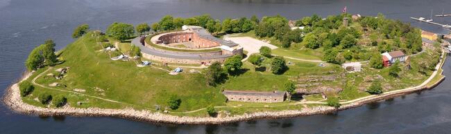 Flyfoto av Oscarsborg