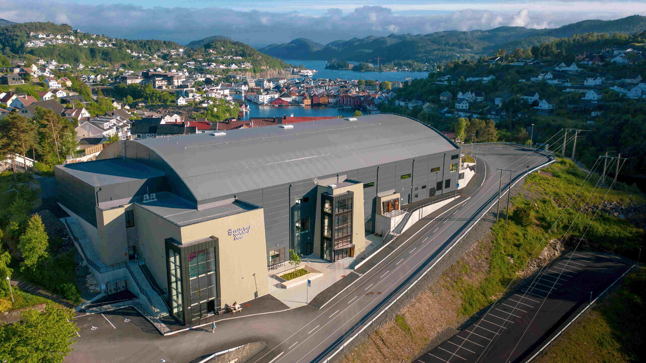 Dronebilde av arenaen 3