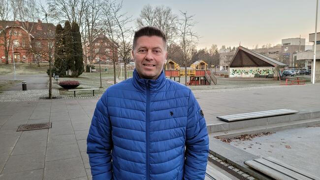 Portrettfoto av ungdomslos Trond Mellegaard