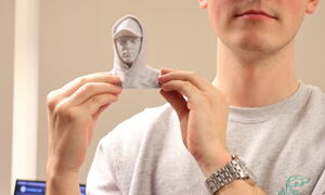 3D printet skulptur og modellen