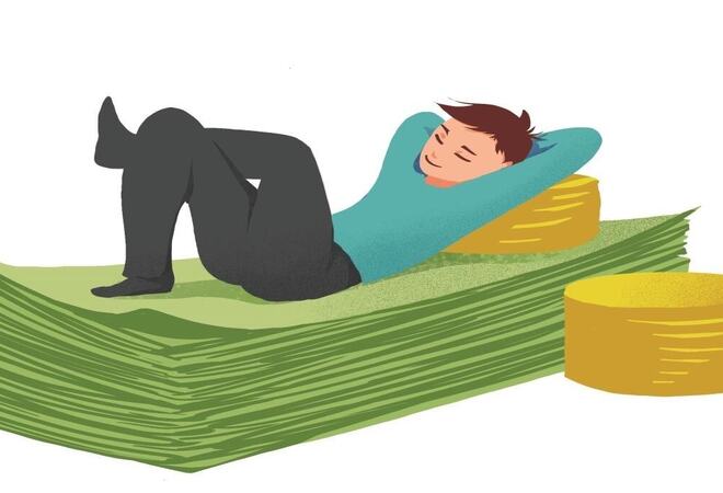Illustrasjon av en person som ligger oppå en seddelbunke