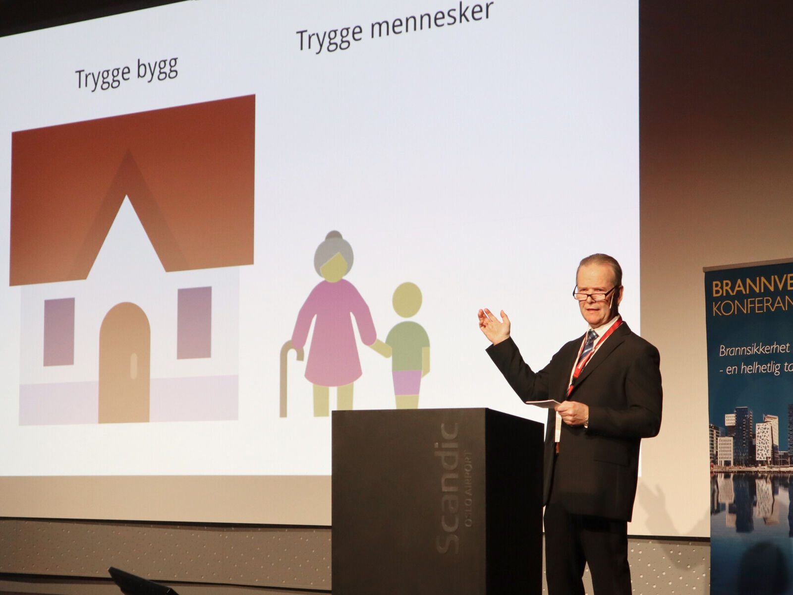 Rolf Søtorp, Brannvernforeningens administrerende direktør er en av fem som sitter i juryen som skal dele ut innovasjonspris. Foto: