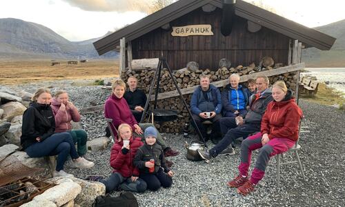 Gapahuken - populært samlingssted for hytte- og fjellfolk på Meisalfjellet i Romsdal.