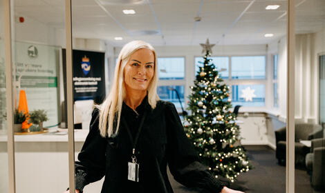 Viviann er utdannet fengselsbetjent og jobber nå i friomsorgen med fotlenkesoning. Foto: Christine Vatnøy/KRUS