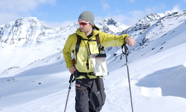 I Jotunheimen vest er det hardt tidlig på dagen, men mange finner fortsatt fine områder med pudder og slush litt utpå dagen. Foto: Jasemin Folvik