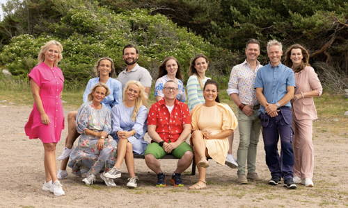 Her er årets deltakere i «Sommerhytta» sesong 9»! Premiere 5. mai på TV 2 Play og TV 2 Direkte. Foto: Espen Solli/TV 2.