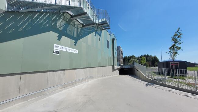 Innkjøring til Åsgård P-hus