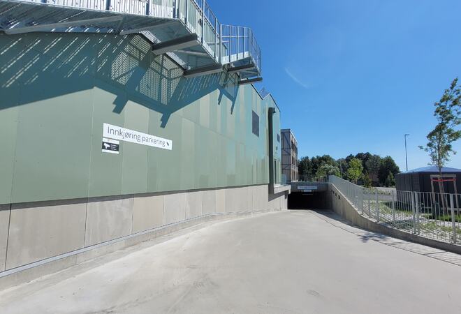 Innkjøring til Åsgård P-hus
