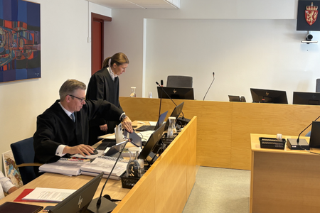 Disse førte saken i tingretten; fra venstre partner/daglig leder Audun L. Bollerud og senioradvokat Marte Risøy, begge Økland & Co