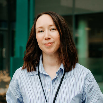 Hanne Nesset, spesialbibliotekar ved KRUS. Foto: Christine Vatnøy Hanne Nesset, spesialbibliotekar ved KRUS