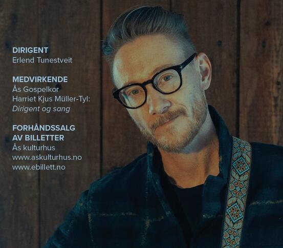 Bilde av en mann med briller