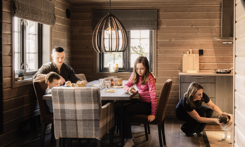 Ferie på hytta er en av de mest klimavennlige ferieformene. (Foto: Familiehytta) Ferie på hytta er en av de mest klimavennlige ferieformene. (Foto: Familiehytta)