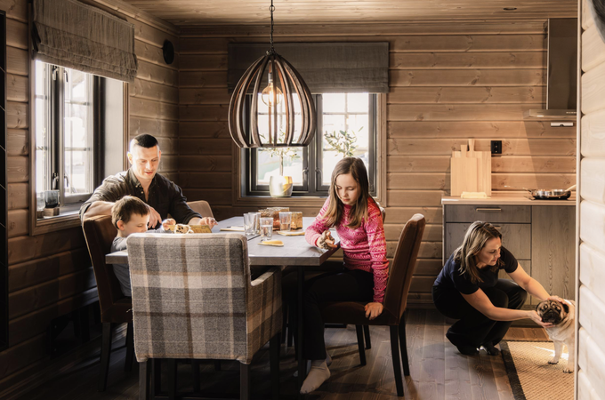 Ferie på hytta er en av de mest klimavennlige ferieformene. (Foto: Familiehytta) Ferie på hytta er en av de mest klimavennlige ferieformene. (Foto: Familiehytta)