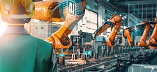 (Foto: iStock.com/greenbutterfly, Fraunhofer IESE) Nye muligheter med generativ KI