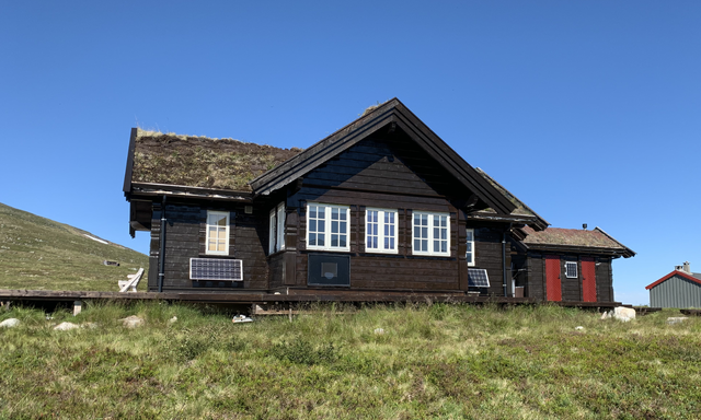 - Oppsiktsvekkende, sier administrerende direktør Henning Lauridsen i Eiendom Norge om den sterke interessen for hytter. Foto: Leif Magne Flemmen - Oppsiktsvekkende, sier administrerende direktør Henning Lauridsen i Eiendom Norge om den sterke interessen for hytter. Foto: Leif Magne Flemmen