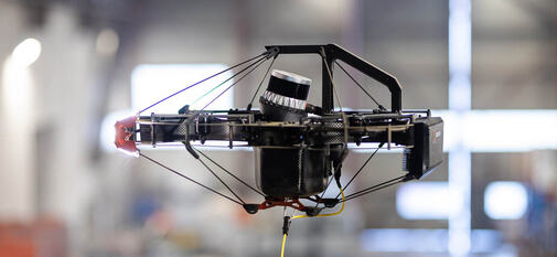 Kablet drone til tunnelinspeksjon