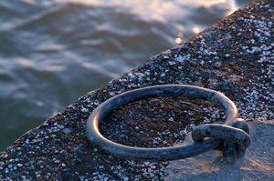 Ring in pier